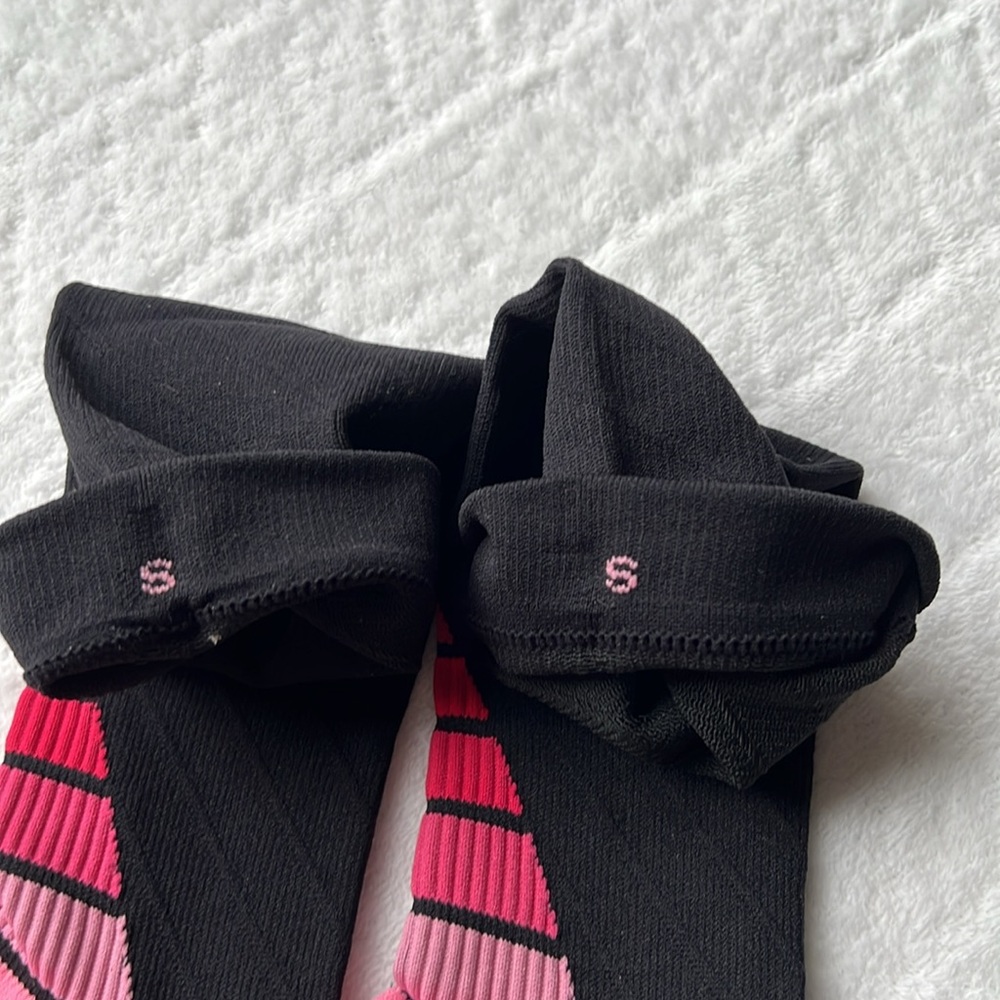 ZOMEE Compression Socks - Picture 6 of 16